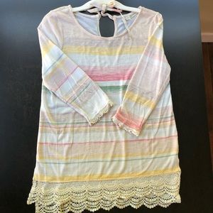 Lauren Conrad- 3/4 Sleeve Multi Color Tunic- Sz-Sm